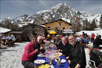 Mont Blanc (Monte Bianco) i bakgrunden