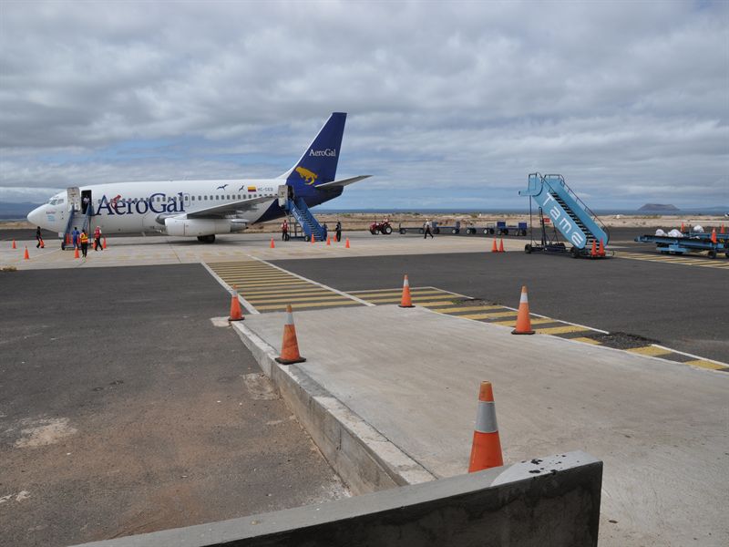 V�rt flygplan som ska ta os till Guayaquil och Quito
