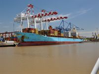 H�r finns en containerhamn