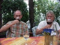 ...v�lbev�xta restaurangen vi �t v�r middag. Obs r�tt tyskt vin - riktigt bra.